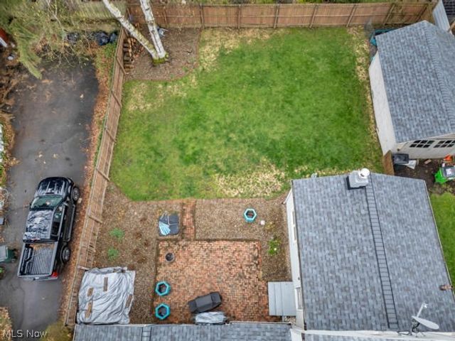 624 E Ford Avenue, Barberton, OH 44203