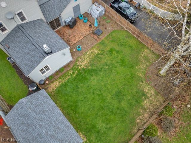 624 E Ford Avenue, Barberton, OH 44203