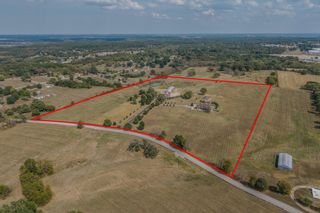 4548 North Farm Road 249, Strafford, MO 65757