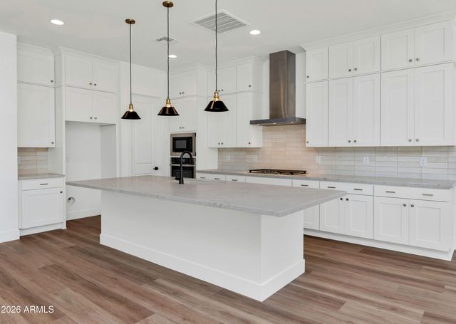 3723 E FAWN Drive, Phoenix, AZ 85042