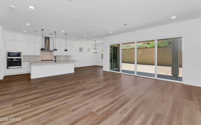 3723 E FAWN Drive, Phoenix, AZ 85042