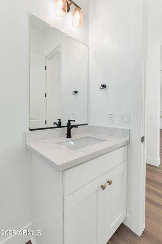 3723 E FAWN Drive, Phoenix, AZ 85042
