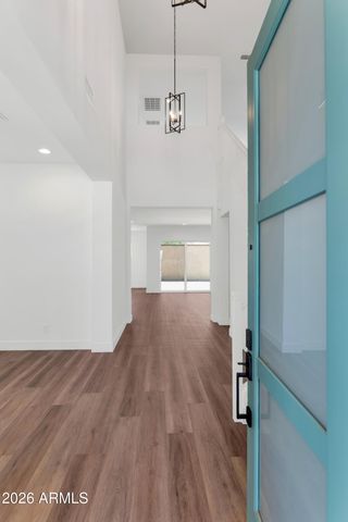 3723 E FAWN Drive, Phoenix, AZ 85042
