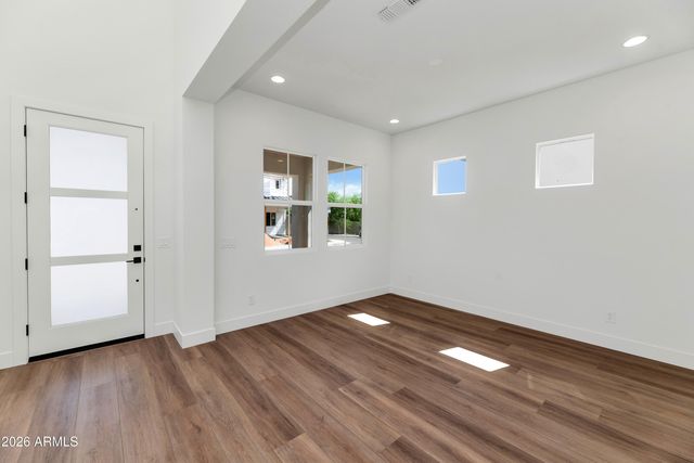 3723 E FAWN Drive, Phoenix, AZ 85042