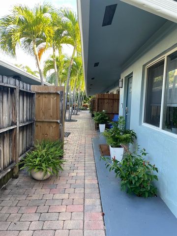 1400 NE 18TH Street 4, Fort Lauderdale, FL 33305