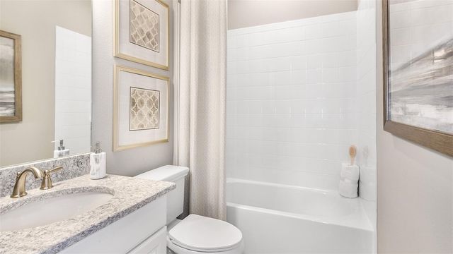 8220 SUMMER NIGHT ROAD, Sarasota, FL 34241
