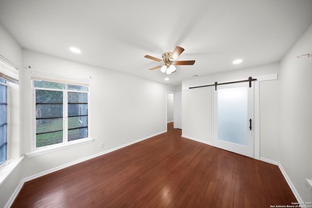 126 Cresham Dr., San Antonio, TX 78218