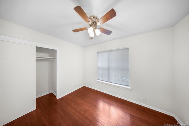 126 Cresham Dr., San Antonio, TX 78218