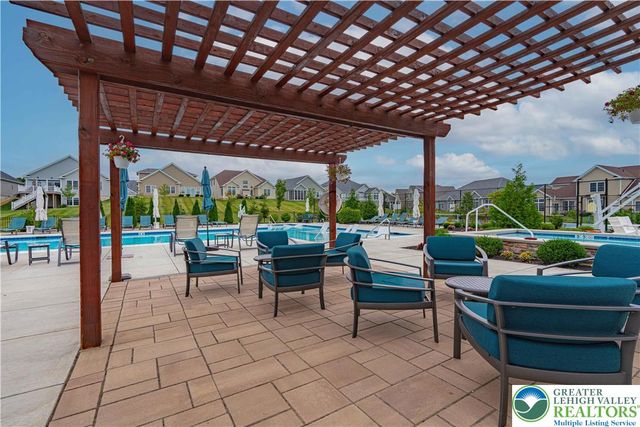 3767 Founders XING, Easton, PA 18045