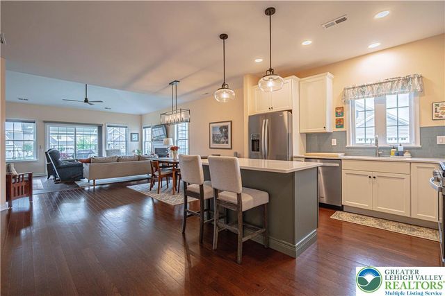 3767 Founders XING, Easton, PA 18045