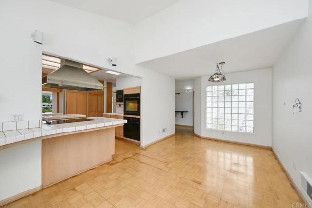 5874 Lamas Street, San Diego, CA 92122