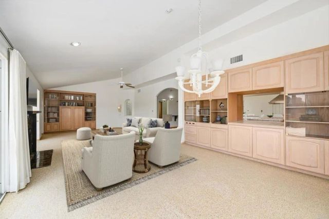 5874 Lamas Street, San Diego, CA 92122