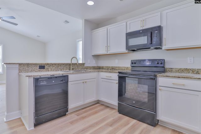 527 Calhoun Road, Swansea, SC 29160