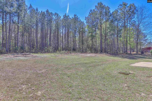 527 Calhoun Road, Swansea, SC 29160