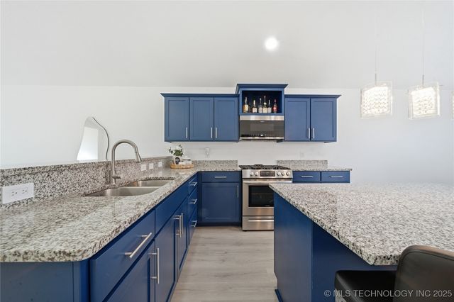 14517 E 114th Street S, Owasso, OK 74055