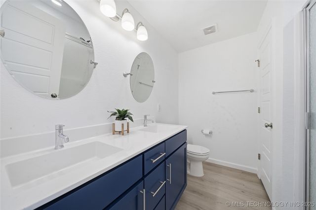 14517 E 114th Street S, Owasso, OK 74055