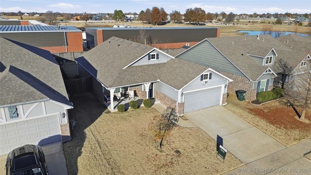 14517 E 114th Street S, Owasso, OK 74055