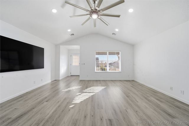 14517 E 114th Street S, Owasso, OK 74055