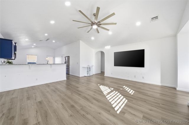 14517 E 114th Street S, Owasso, OK 74055