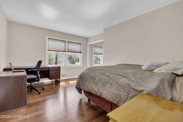 22 Ellison Avenue, Edison, NJ 08820