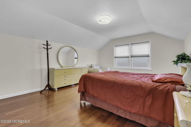 22 Ellison Avenue, Edison, NJ 08820