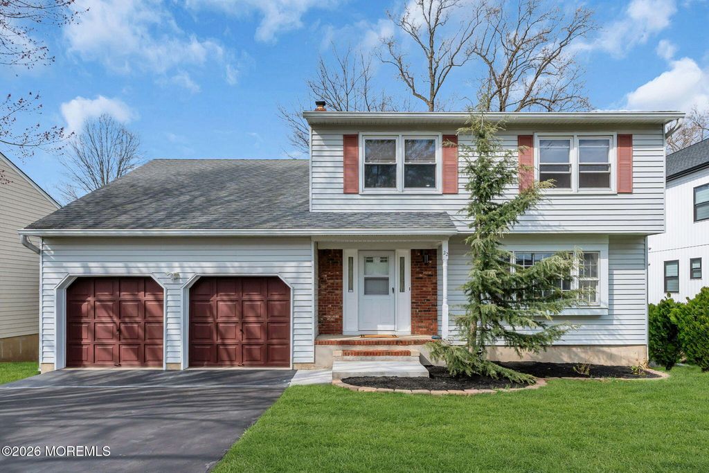 22 Ellison Avenue, Edison, NJ 08820