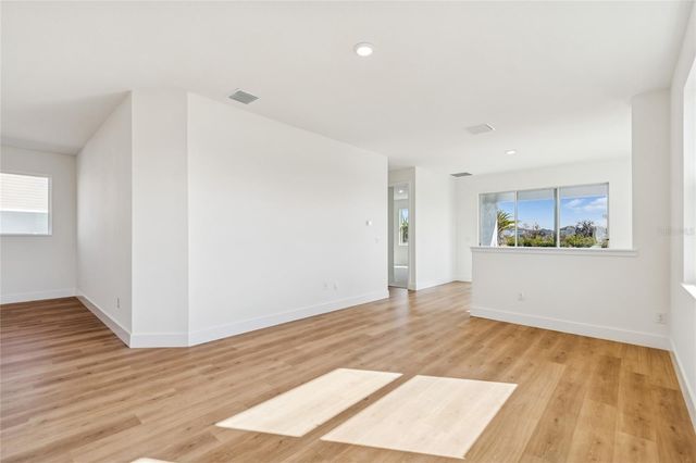 5648 SPIVEY COURT, Wesley Chapel, FL 33545