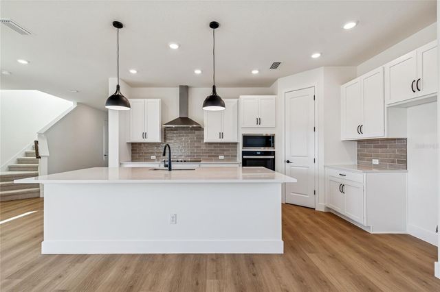 5648 SPIVEY COURT, Wesley Chapel, FL 33545