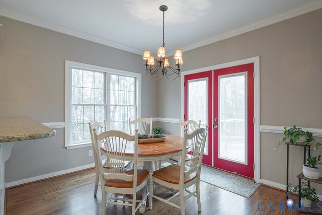 6067 Homehills Rd, Mechanicsville, VA 23111