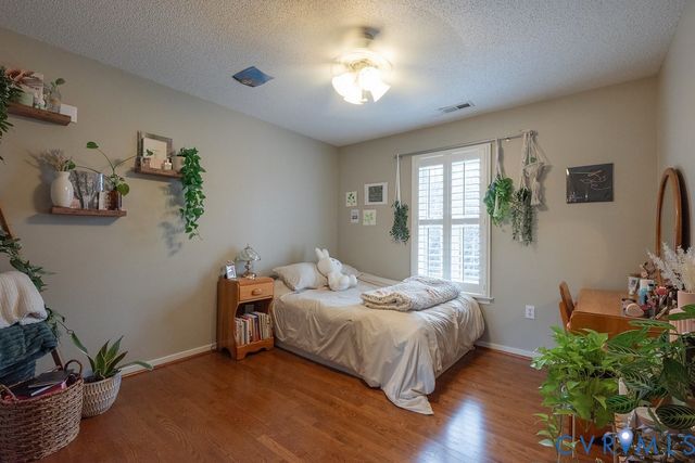 6067 Homehills Rd, Mechanicsville, VA 23111