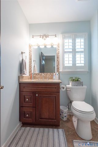 6067 Homehills Rd, Mechanicsville, VA 23111