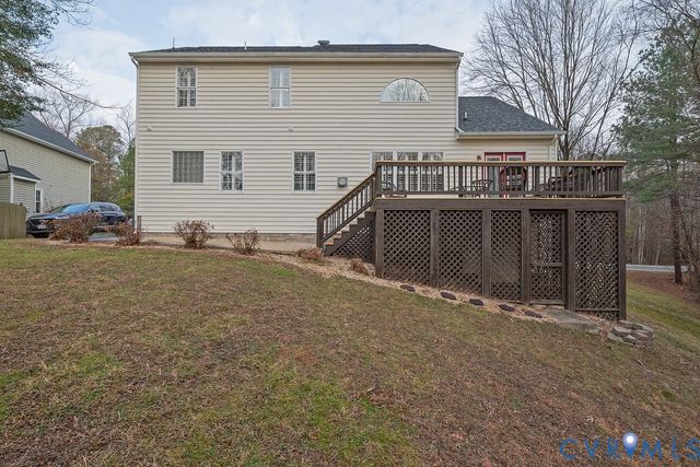 6067 Homehills Rd, Mechanicsville, VA 23111