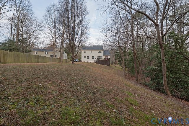 6067 Homehills Rd, Mechanicsville, VA 23111