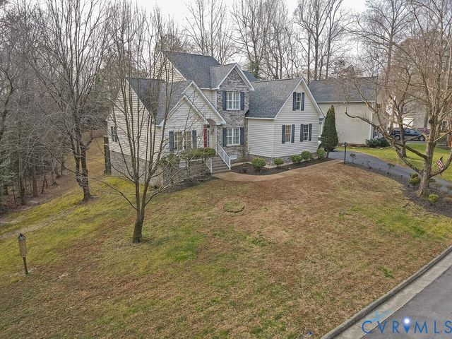 6067 Homehills Rd, Mechanicsville, VA 23111