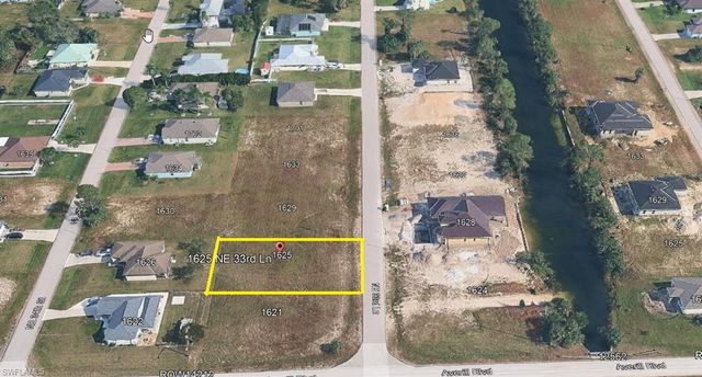 1625 NE 33rd LN, Cape Coral, FL 33909