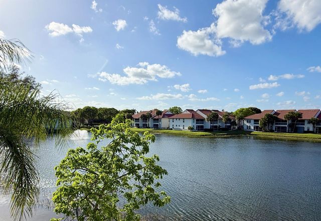 273 Cypress Point Drive, Palm Beach Gardens, FL 33418