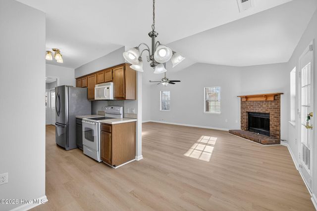 2917 New Town Drive, Wilmington, NC 28405