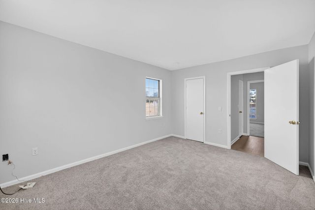 2917 New Town Drive, Wilmington, NC 28405