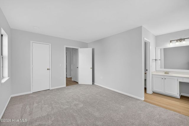 2917 New Town Drive, Wilmington, NC 28405