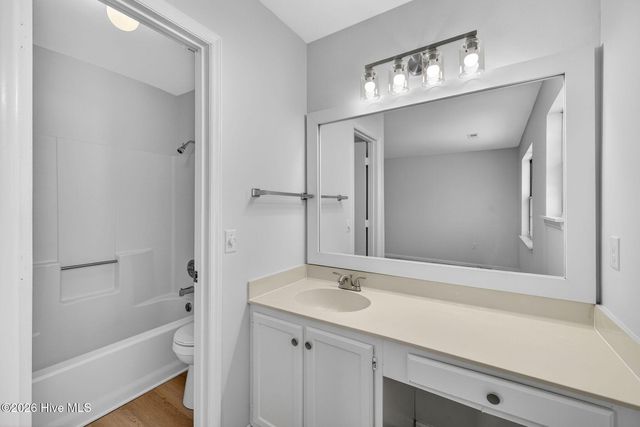 2917 New Town Drive, Wilmington, NC 28405