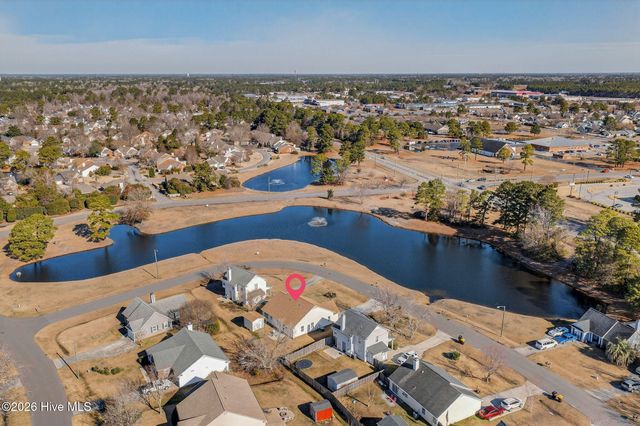 2917 New Town Drive, Wilmington, NC 28405