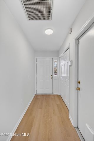 2917 New Town Drive, Wilmington, NC 28405