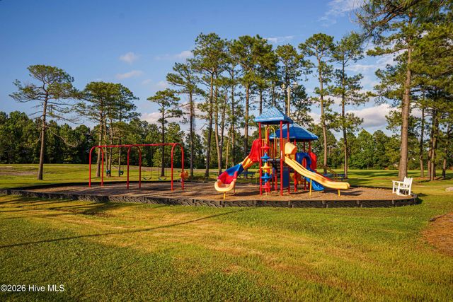 2917 New Town Drive, Wilmington, NC 28405