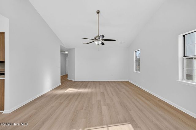 2917 New Town Drive, Wilmington, NC 28405