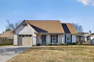 2917 New Town Drive, Wilmington, NC 28405