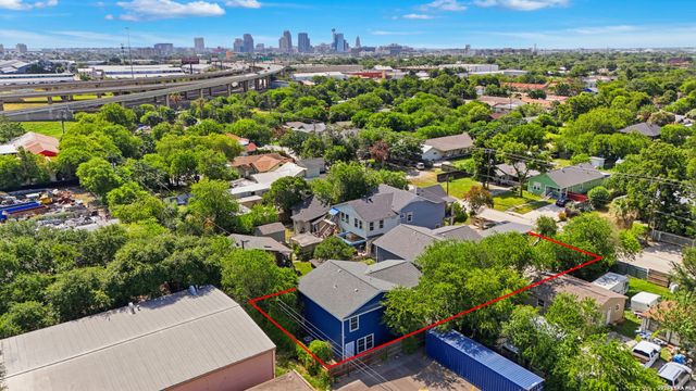 1535 W Laurel, San Antonio, TX 78201