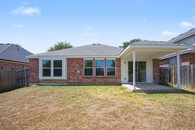 2640 Pioneer Bluffs Road, Balch Springs, TX 75181