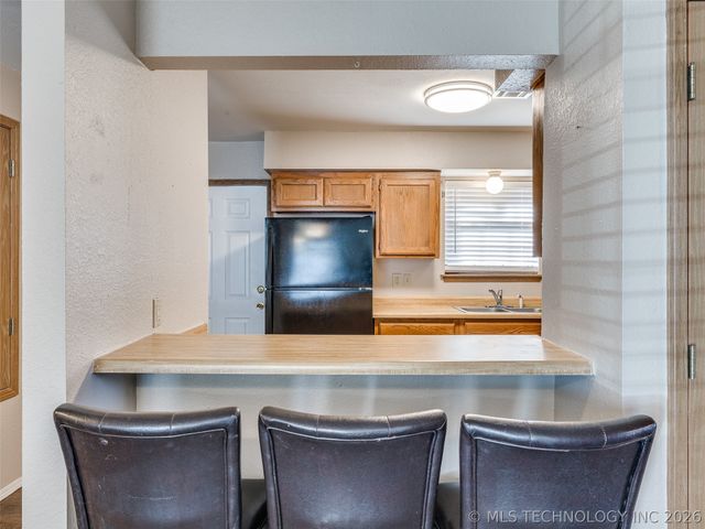 606 W 19th Street S, Claremore, OK 74019