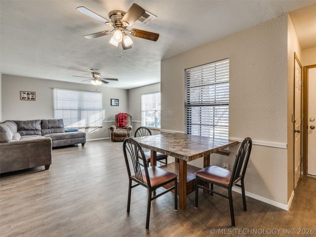 606 W 19th Street S, Claremore, OK 74019