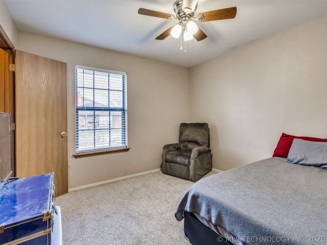 606 W 19th Street S, Claremore, OK 74019